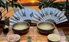 南湖春云南传统过桥米线加盟